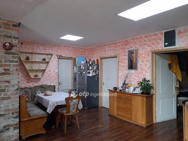 Eladó ház Pusztaszer 110 nm