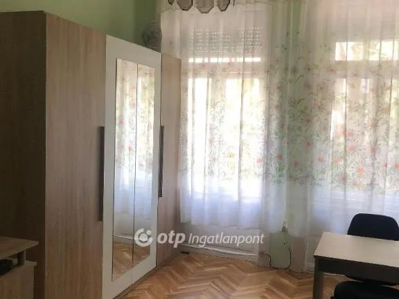 Eladó lakás Szeged, Rókus 74 nm