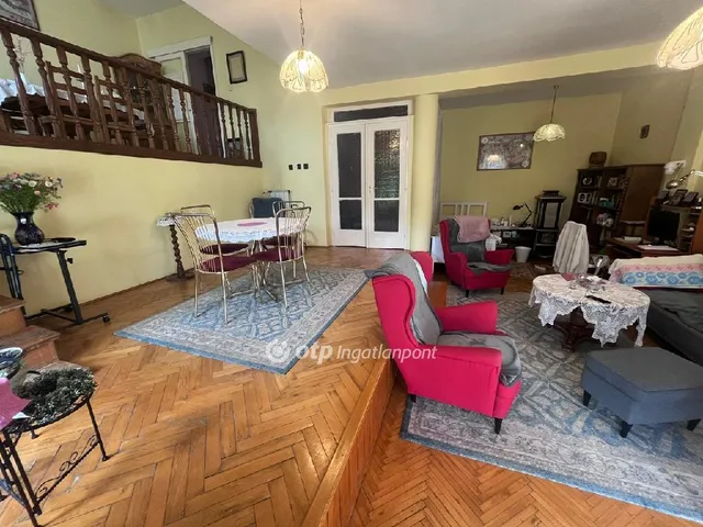 Eladó ház Szeged 300 nm