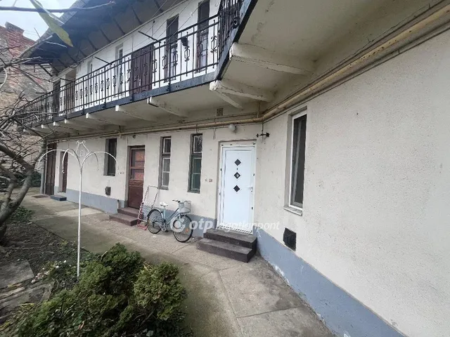 Eladó lakás Szeged, Rókus 73 nm