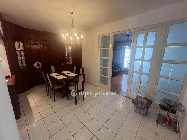 Eladó lakás Szeged 94 nm