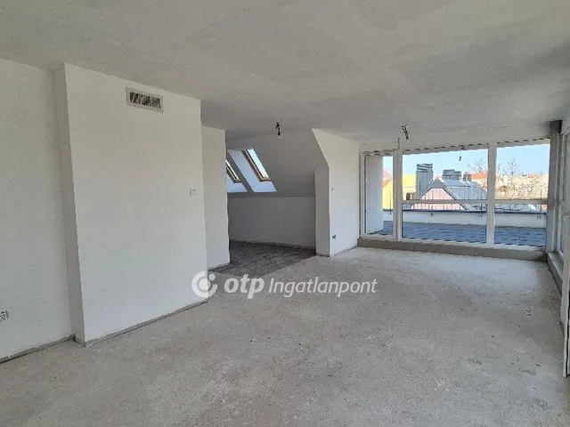 Eladó lakás Szeged 149 nm