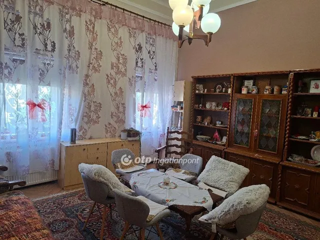 Eladó lakás Szeged 42 nm