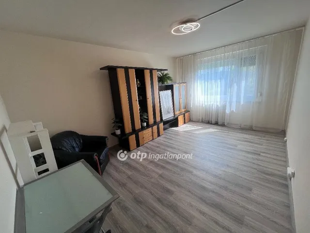 Eladó lakás Szeged 56 nm