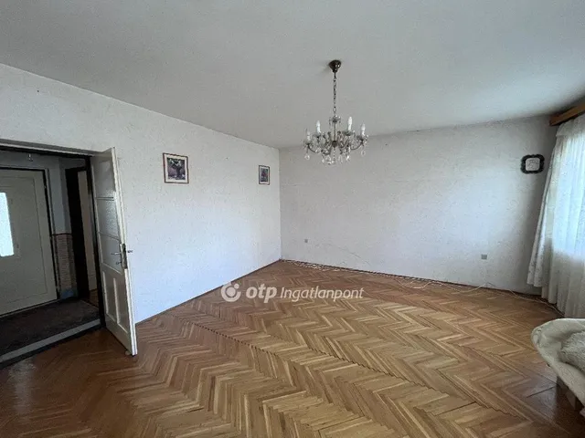 Eladó lakás Szeged 89 nm