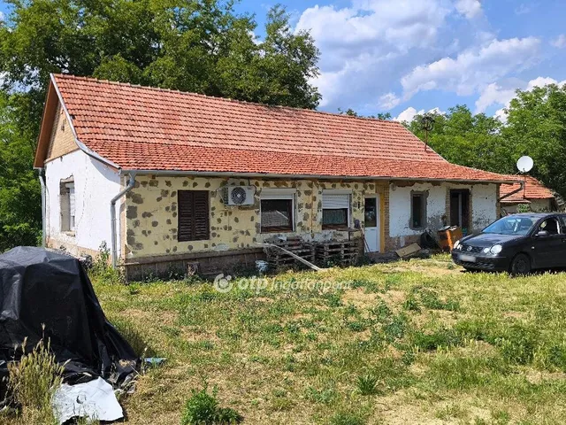 Eladó mezőgazdasági ingatlan Szatymaz 100 nm