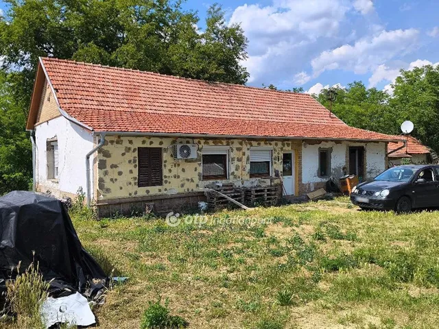 Eladó mezőgazdasági ingatlan Szatymaz 100 nm