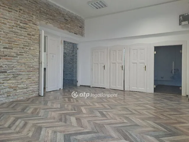 Eladó lakás Szeged 118 nm