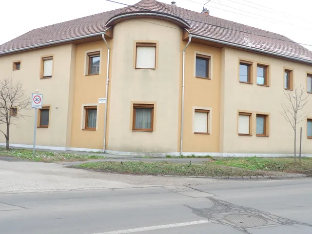 Eladó ház Szeged, Alsóváros 650 nm