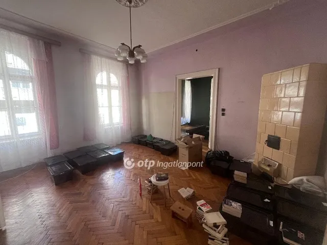 Eladó lakás Szeged 163 nm