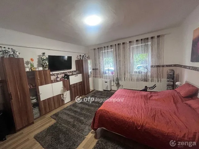 Eladó lakás Szeged 41 nm
