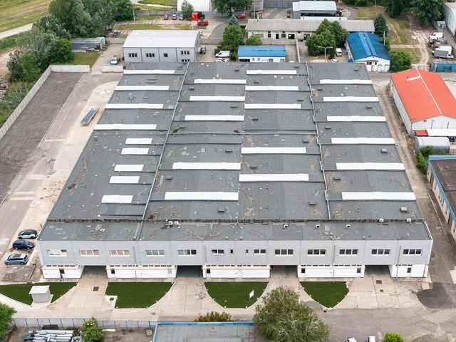 Kiadó kereskedelmi és ipari ingatlan Kecskemét, Déli ipartelep 6000 nm