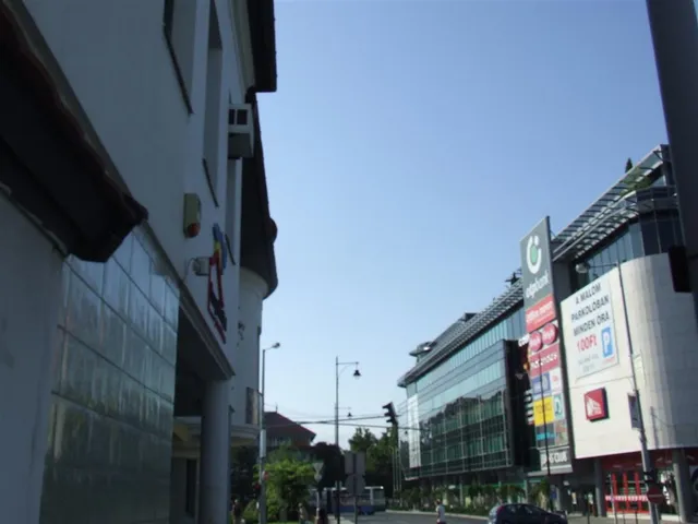 Eladó kereskedelmi és ipari ingatlan Kecskemét, Belváros 131 nm