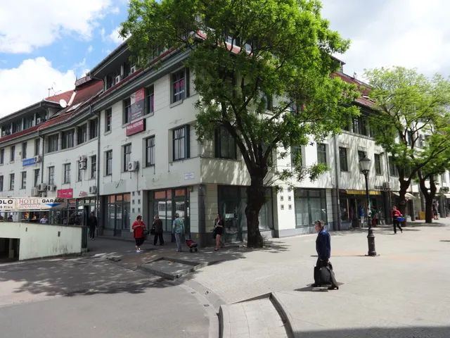 Kiadó kereskedelmi és ipari ingatlan Kecskemét, Belváros 15 nm