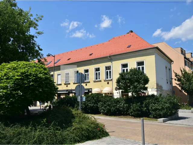 Eladó lakás Szombathely, Belváros 75 nm