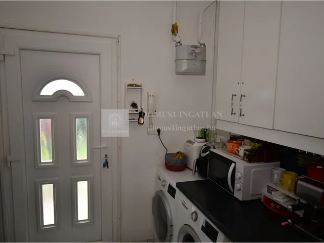 Eladó lakás Szombathely, Óperint 33 nm
