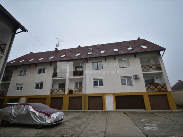 Eladó lakás Szombathely, Kámon 60 nm