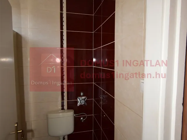 Eladó lakás Szombathely, Belváros, Kőszegi 71 nm