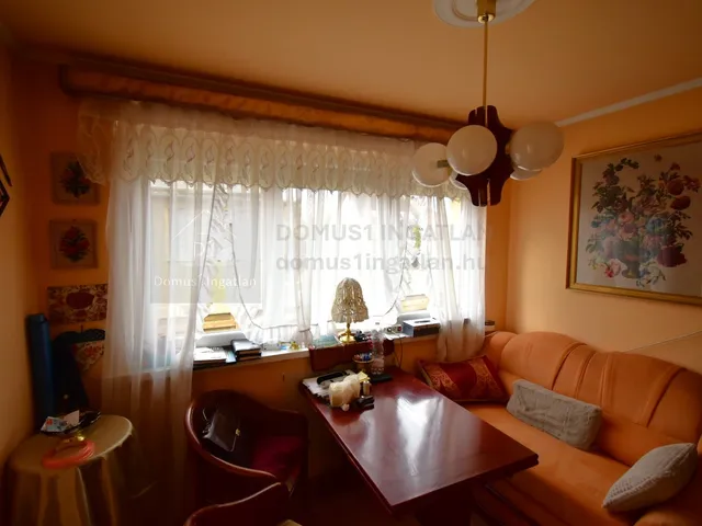 Eladó ház Szombathely, Derkovits-lakótelep 70 nm