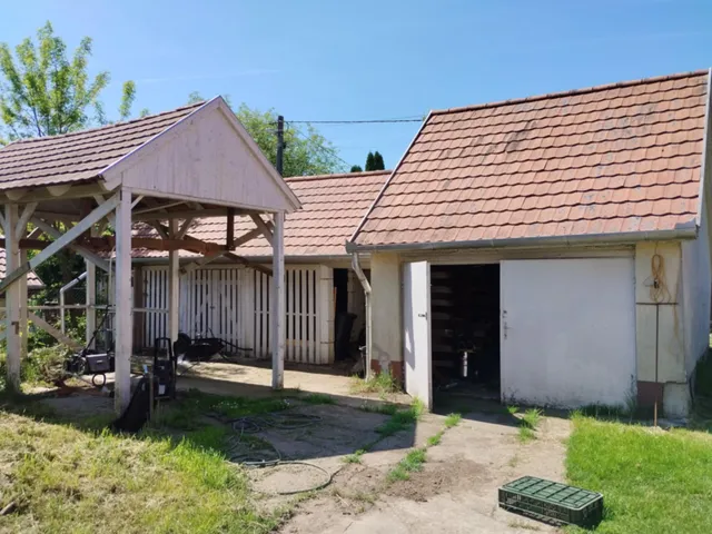 Eladó ház Pázmánd 136 nm