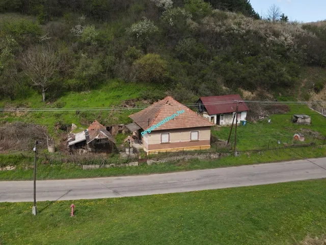 Eladó telek Nekézseny 4000 nm