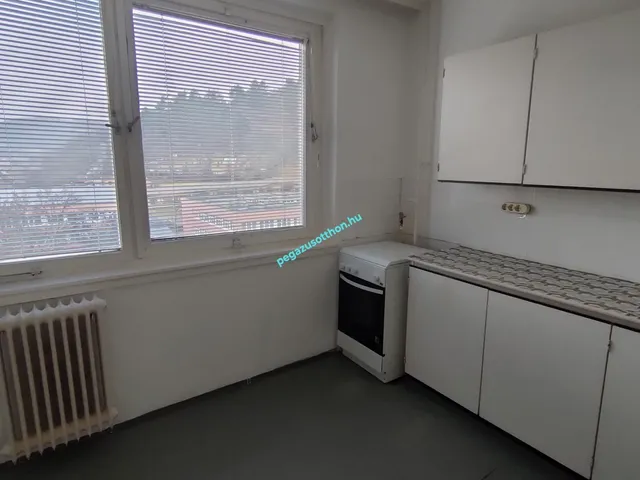 Eladó lakás Ózd 54 nm