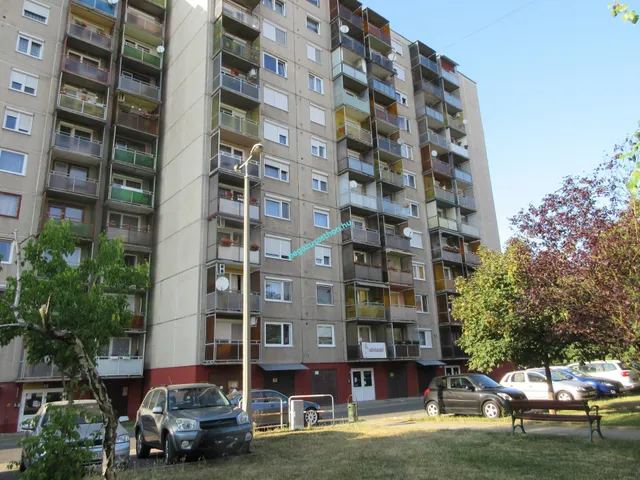 Eladó lakás Ózd 54 nm