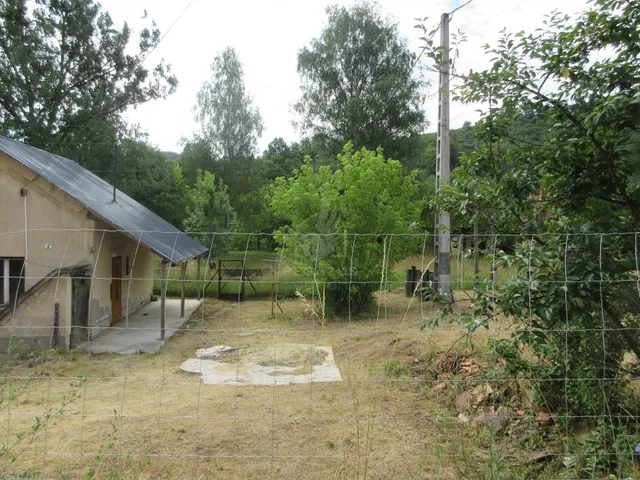 Eladó ház Királd 30 nm