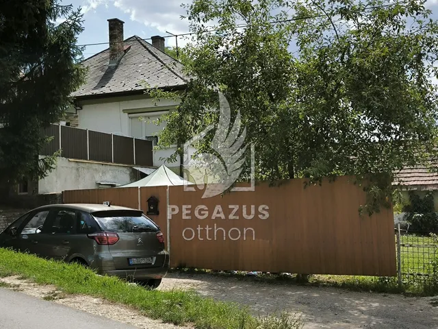 Eladó ház Ózd, Csépány út 110 nm