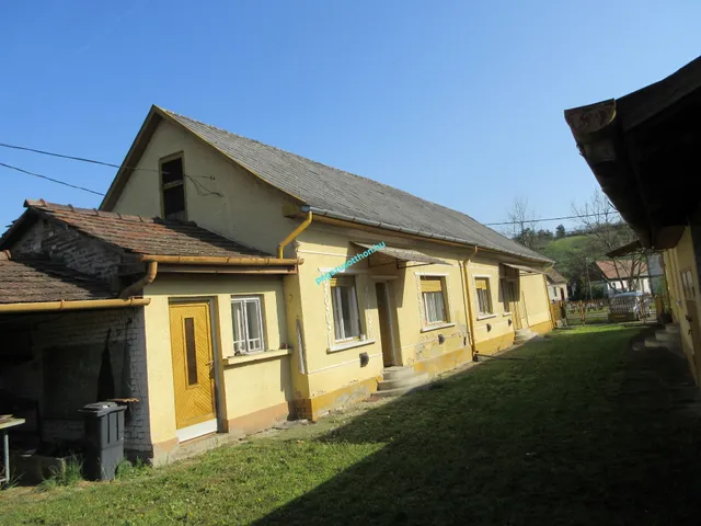 Eladó ház Ózd, Uraj út  100 nm