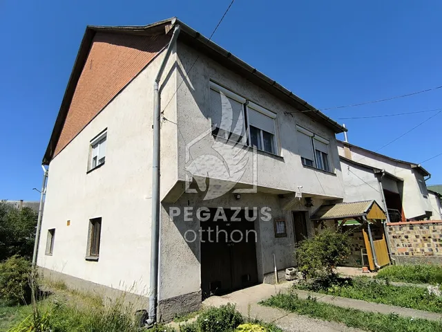 Eladó ház Putnok, Táncsics Mihály út 100 nm