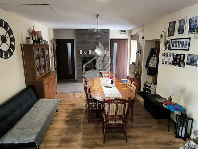 Eladó ház Ózd, Virág út 200 nm