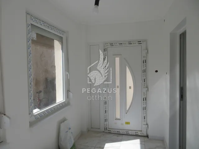 Eladó ház Ózd, Fenyő út 80 nm
