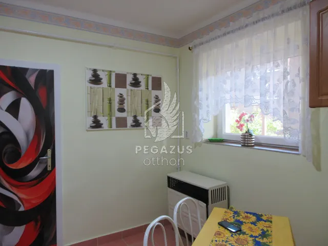 Kiadó lakás Ózd, Táncsis telep 56 nm