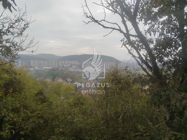 Eladó ház Ózd, Szigligeti út 100 nm