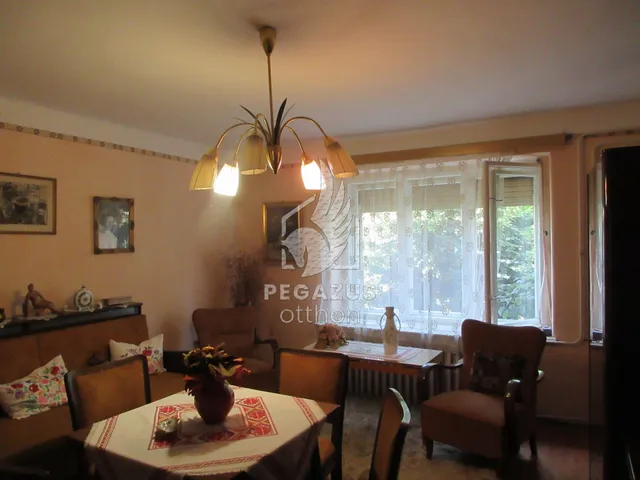 Eladó ház Szendrő, Váralja utca 65 nm
