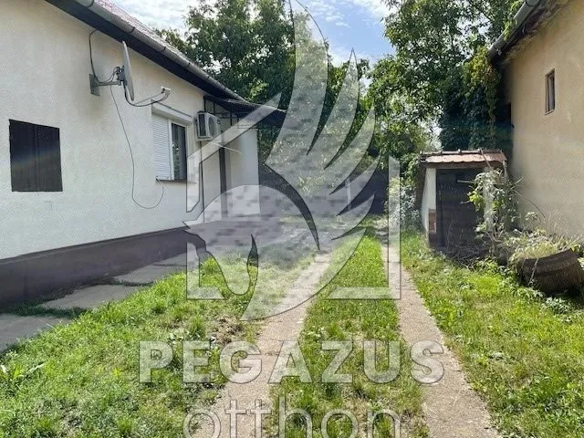 Eladó ház Tiszaigar, Dózsa György út 140 nm