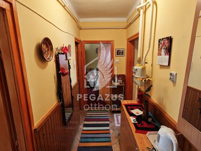 Eladó lakás Ózd, Árpád Vezér út 49 nm