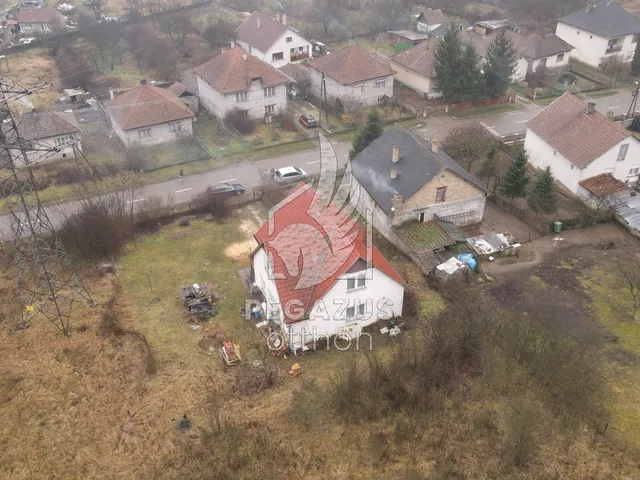 Eladó ház Arló, Zrínyi Miklós út 145 nm