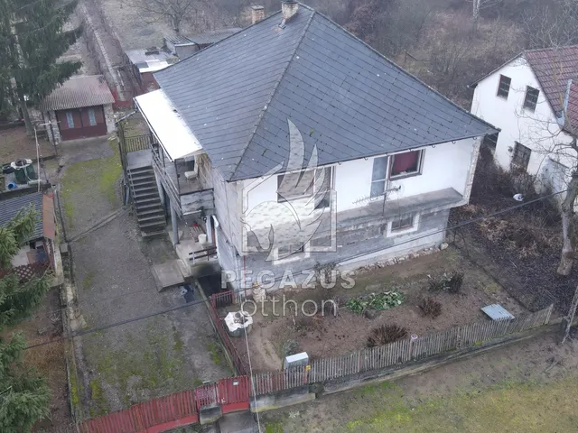 Eladó ház Ózd, Mosonyi Mihály utca 110 nm