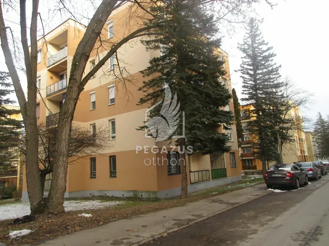 Eladó lakás Ózd 56 nm