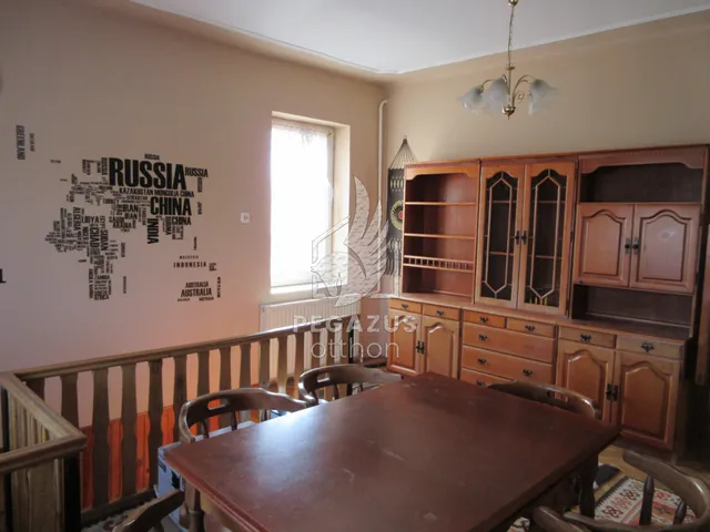 Eladó ház Ózd, Uraj út 230 nm