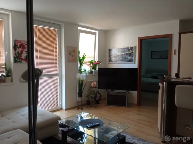 Eladó lakás Pécs, Kertváros 55 nm