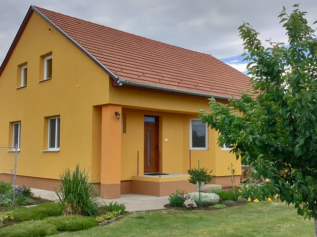 Eladó ház Hódmezővásárhely, Kishomok 88 nm