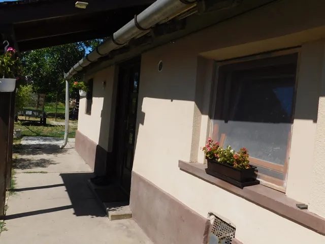 Eladó ház Sándorfalva, Szent István 80 nm