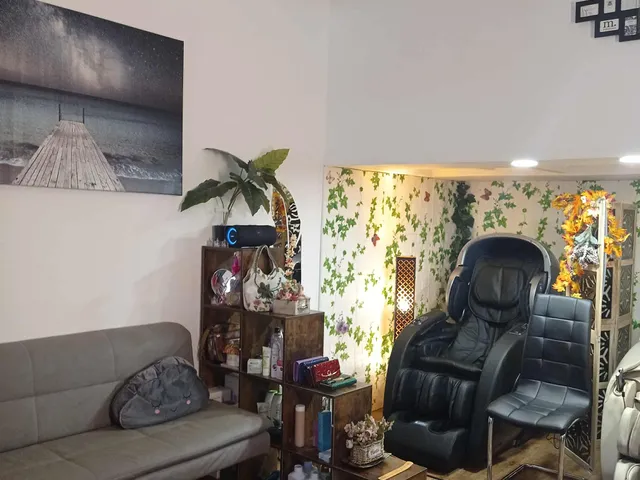 Eladó kereskedelmi és ipari ingatlan Szeged, Belváros 35 nm