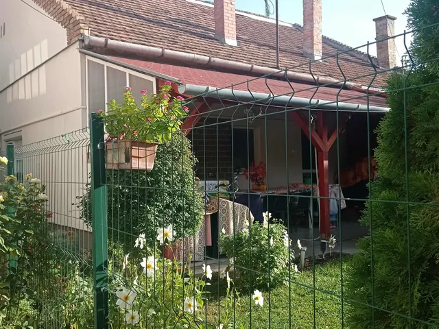 Eladó lakás Szeged, Móraváros 30 nm