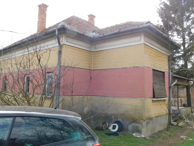 Eladó mezőgazdasági ingatlan Ópusztaszer 120 nm