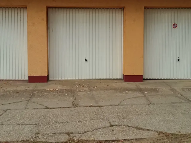 Eladó garázs Kistelek 14 nm