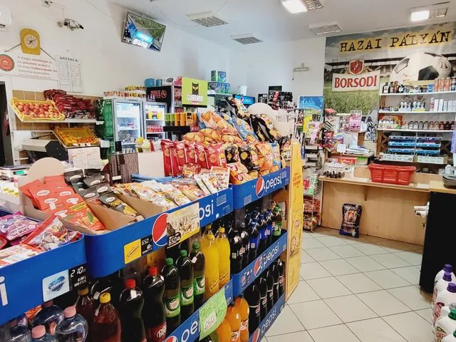Eladó kereskedelmi és ipari ingatlan Miskolc, Zsolcai kapu 150 nm